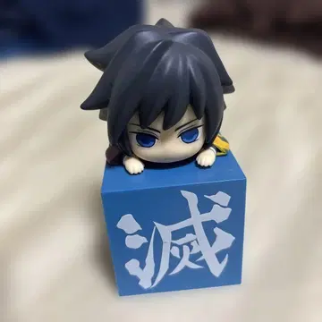 귀멸의 칼날 토미오카 기유 히카케 피규어