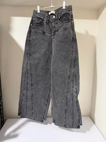 [ WIZZARD (위자드) BAGGY DENIM PANTS 25AW