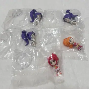 프리큐어 캡슐 피규어 큐어 블루밍 큐어 이그렛 큐어 루즈