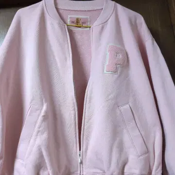 핑크하우스의 핑크색 파카