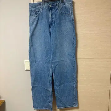UNIQLO 라이트 블루 스트레이트 데님 34(86.5cm)