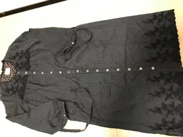 새상품급 핑크하우스 자수 끈 원피스