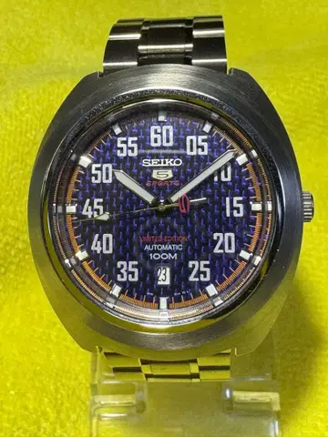 새상품급 작동 한정판 SEIKO 후지츠보5 블루 카본 패턴