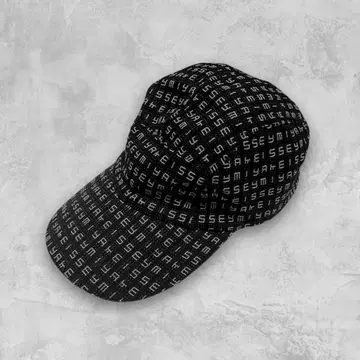 ISSEY MIYAKE 로고 캡