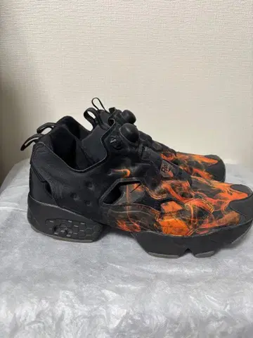 Reebok Instapump Fury 파이어 프린트
