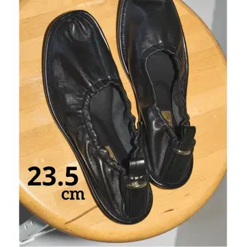 [ GRISE ] 가죽 오블리크 개더 발레리나 23.5