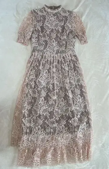 에밀리아 위즈 레이스 롱 원피스 핑크 M 사이즈