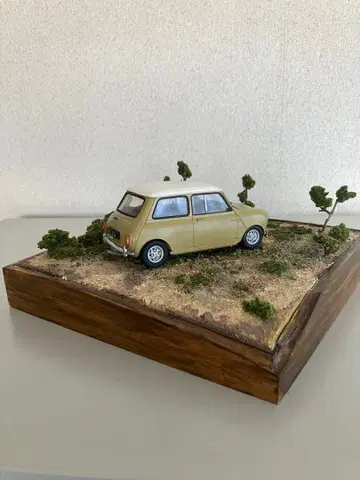 디오라마 베이스 나무 포함 22 x 22 x 3.5cm