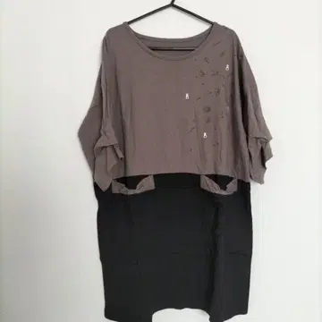 DSCLUB 꽃무늬 자수 반팔 튜닉 그레이 L