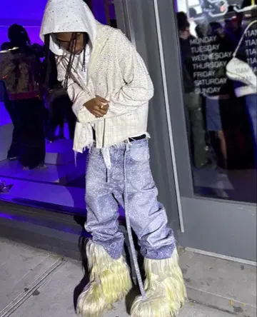 BirthOfRoyalChild 20KPearl Diamond Shirt