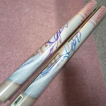 오카다 사야카 2025년 달력 친필 사인 포함