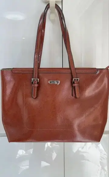 [ 미사용품 ] 바르코스 샤이닝 레더 토트백