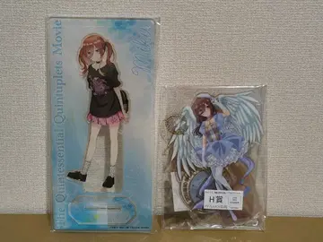 새상품 5등분의 신부 나카노 미쿠 아크릴 스탠드 2개