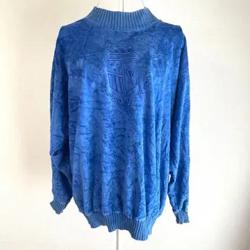 [레어 빈티지] 리즈 클레이본 엠블럼 자수 벨로아 풀오버 파랑