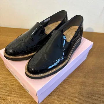 [ DIANA WELL FIT ] 에나멜 슬립온 슈즈 23.5cm