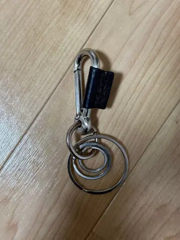 hender scheme 키링 블랙