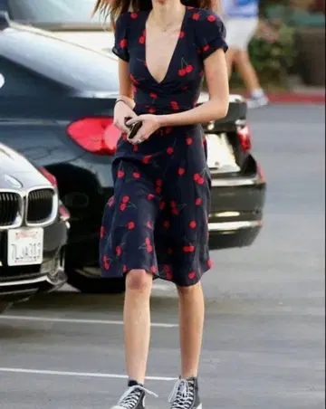 Realisation Par 체리 실크 원피스 M