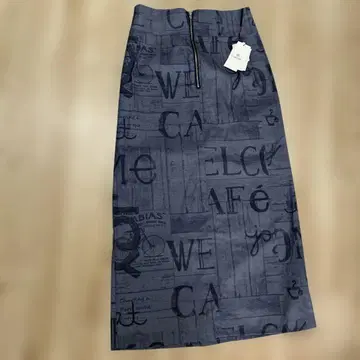 그랜터블 프론트 지퍼 스커트 라이트 블루 9