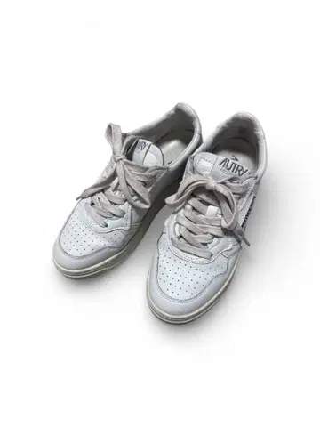 AUTRY 메달리스트 화이트 여성용 스니커즈 37 24cm