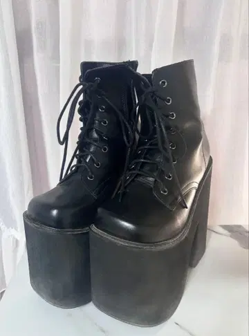 통굽 부츠 블랙 레이스업 통굽 16cm 코스프레