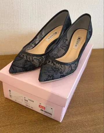 [DIANA] 꽃무늬 자수 튤 힐