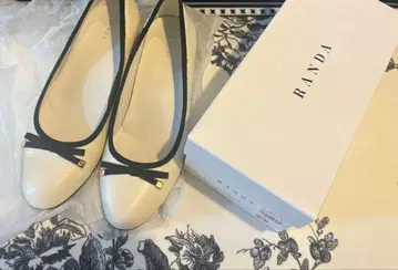 RANDA 라운드토 발레 슈즈