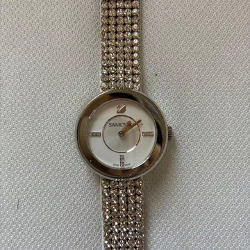 SWAROVSKI 쿼츠 손목시계 실버