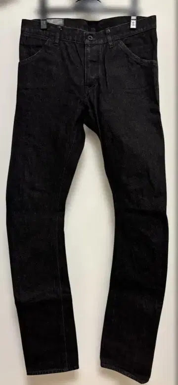 [ 일본제 ] ATTACHMENT 슬림 커브 블랙 데님 Size 3