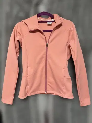 데상트 골프 후드티