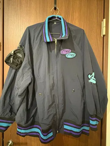 계속 한밤중이면 좋을 텐데 버시티 자켓 L