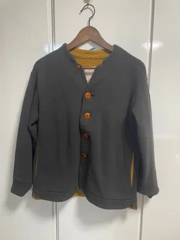 팔라스 팰리스 자켓