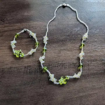 캔디 같은 물고기 그린과 투명 유리 비즈 목걸이와 팔찌 세트