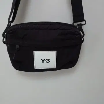 Y-3 블랙 숄더백