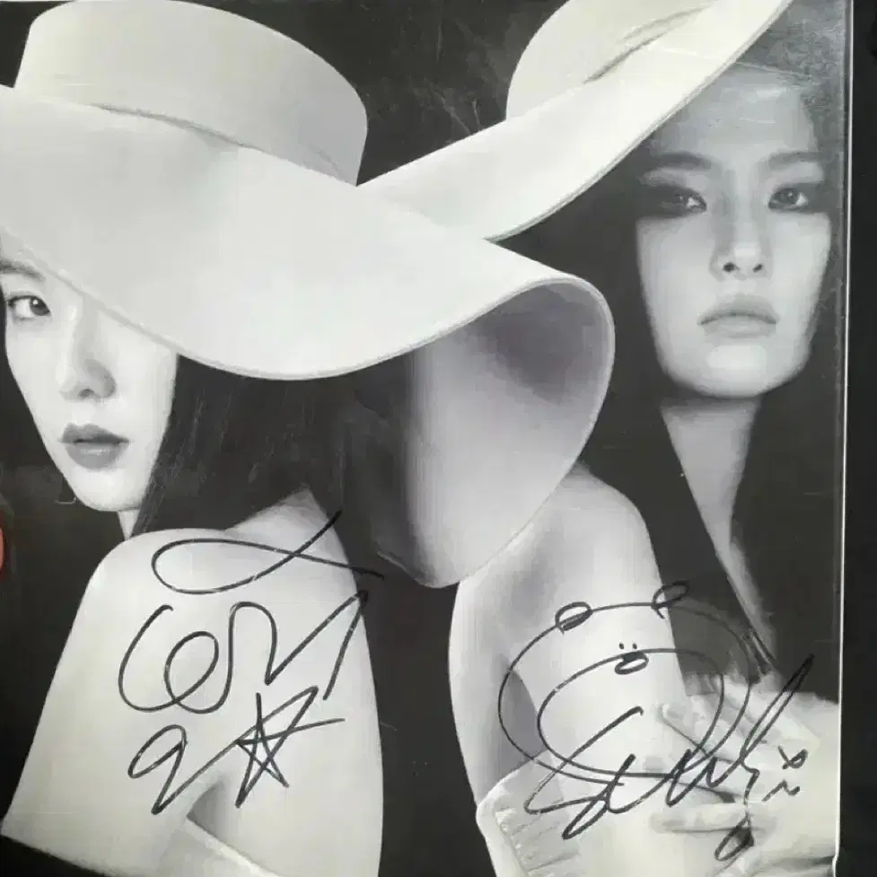 Shop red velvet signed on Bunjang Global Site - No more Korean