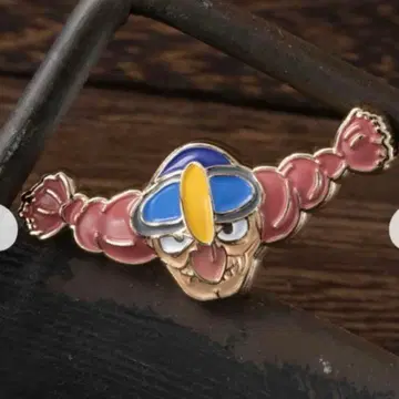 GBL 천공의 성 라퓨타 디자인 핀 배지 도라