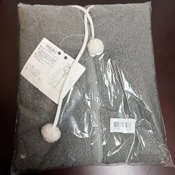 [ 미개봉 새상품 ] 디즈니 스토어 루시퍼 룸웨어 후드티