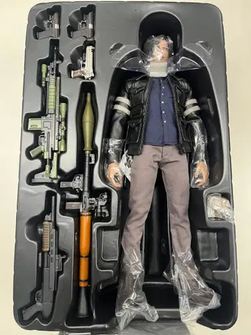 핫토이즈 바이오하자드 6 레온 S. 케네디