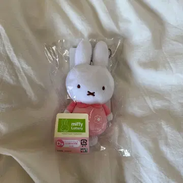 미피 다이토 쿠지 마스코트 배지 꽃 패턴 의류 핑크 (D상)