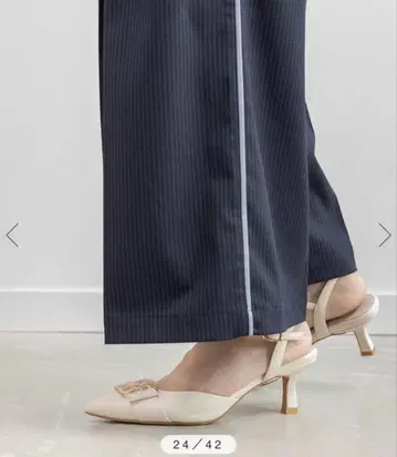 RANDA 비쥬 모노그램 부품 스트랩 펌프스 미사용 새상품