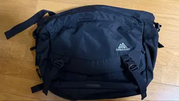 GREGORY 블랙 메신저 백