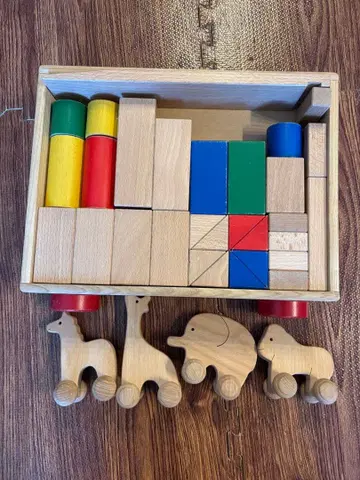 동물 쌓기 자동차