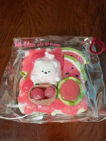 스퀴즈 수박 디자인