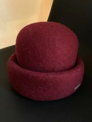 override 오버라이드 버건디 햇 모자 울