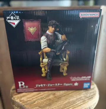 죠죠 제일복권 B상 조셉 죠스타 피규어