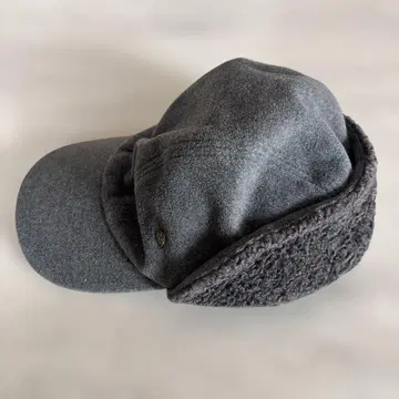 새상품급 헬레나 카민스키 캡 그레이