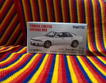 토미카 리미티드 빈티지 네오 스카이라인 GT-R 오텍 버전