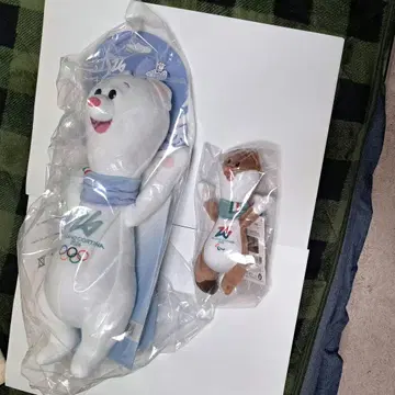 밀라노 올림픽 마스코트 봉제 인형 티나 & 미로