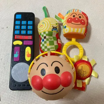 호빵맨 완구 세트 + 리모컨형 ( 덤 )