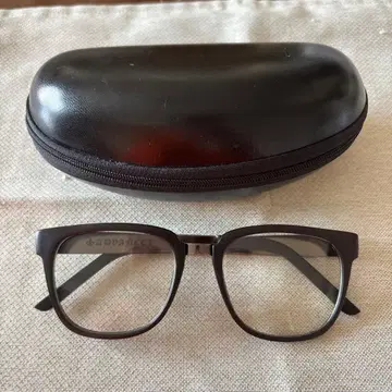 블랙 스퀘어형 안경 케이스 포함 패션 안경 빅 ADVANCE