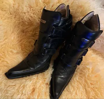 레어 NEW ROCK 포인티드 숏부츠 40